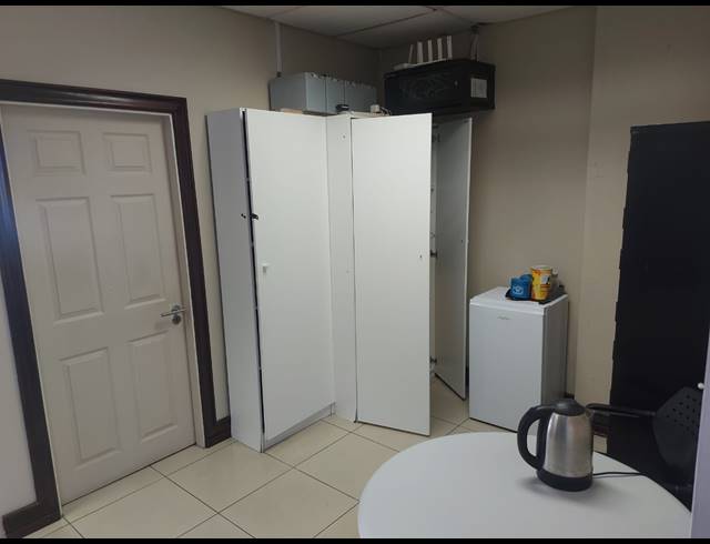 60M² OFFICE TO LET IN UMHLANGA RIDGE